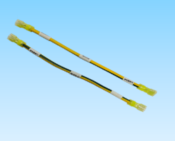 443. 产品名称：定制新能源22KV充电桩继电器连接线UL1015/10AWG/黄绿/FDFN5.5-250D插簧母端子